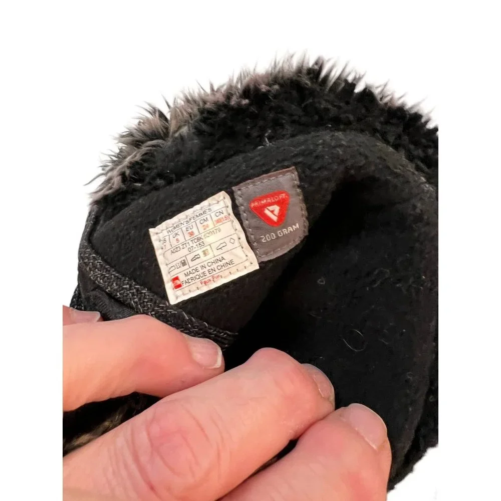 The North Face Nuptse Purna Women Sz 7‎ Black Mid Winter 620179 Boot 200 Grams